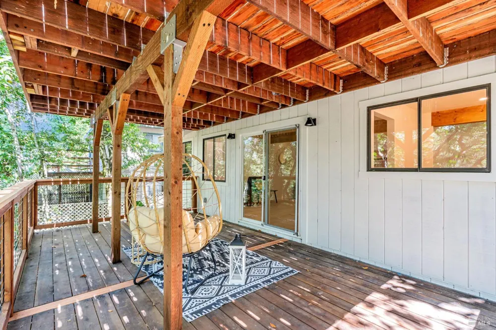 240 Vila Road Forestville, CA 95436