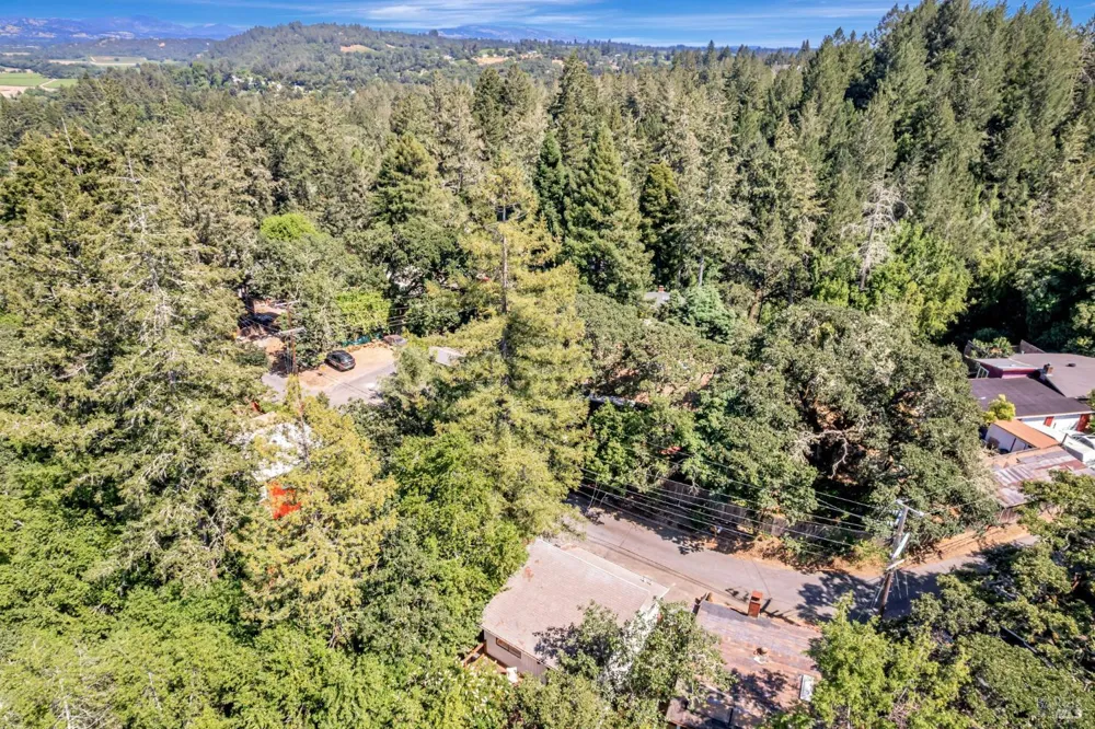 240 Vila Road Forestville, CA 95436