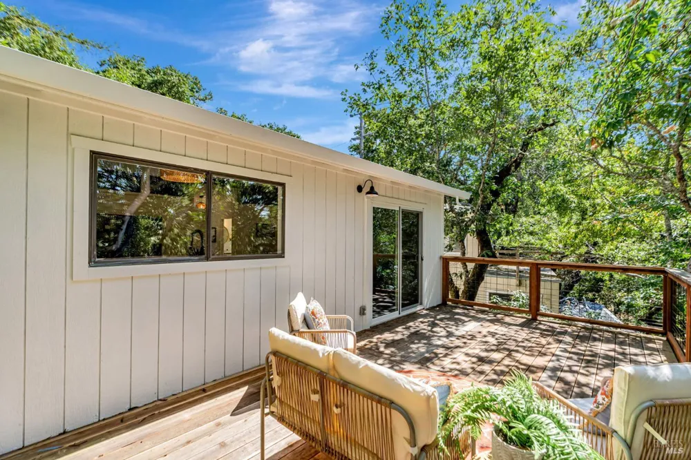 240 Vila Road Forestville, CA 95436