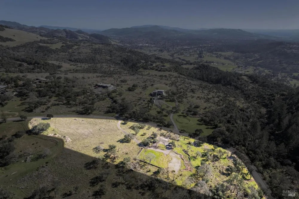 6677 Foothill Ranch Road Santa Rosa, CA 95404