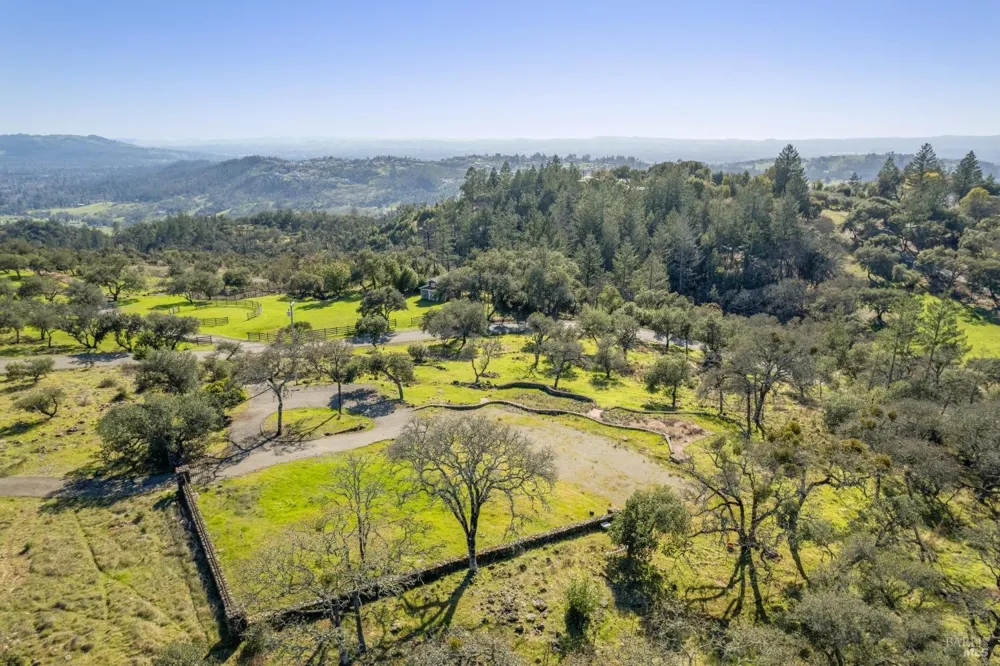 6677 Foothill Ranch Road Santa Rosa, CA 95404