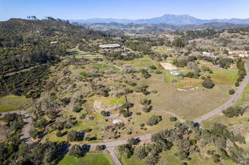 6677 Foothill Ranch Road Santa Rosa, CA 95404