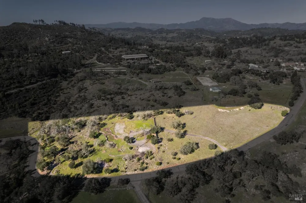 6677 Foothill Ranch Road Santa Rosa, CA 95404