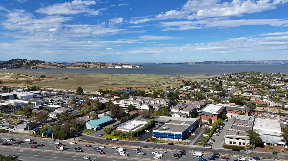815 Meadowsweet Drive Corte Madera, CA 94925