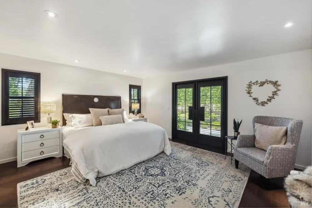 1929 Mora Avenue Calistoga, CA 94515