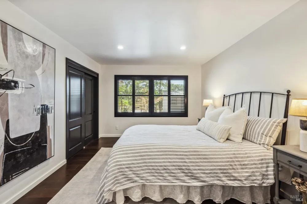 1929 Mora Avenue Calistoga, CA 94515