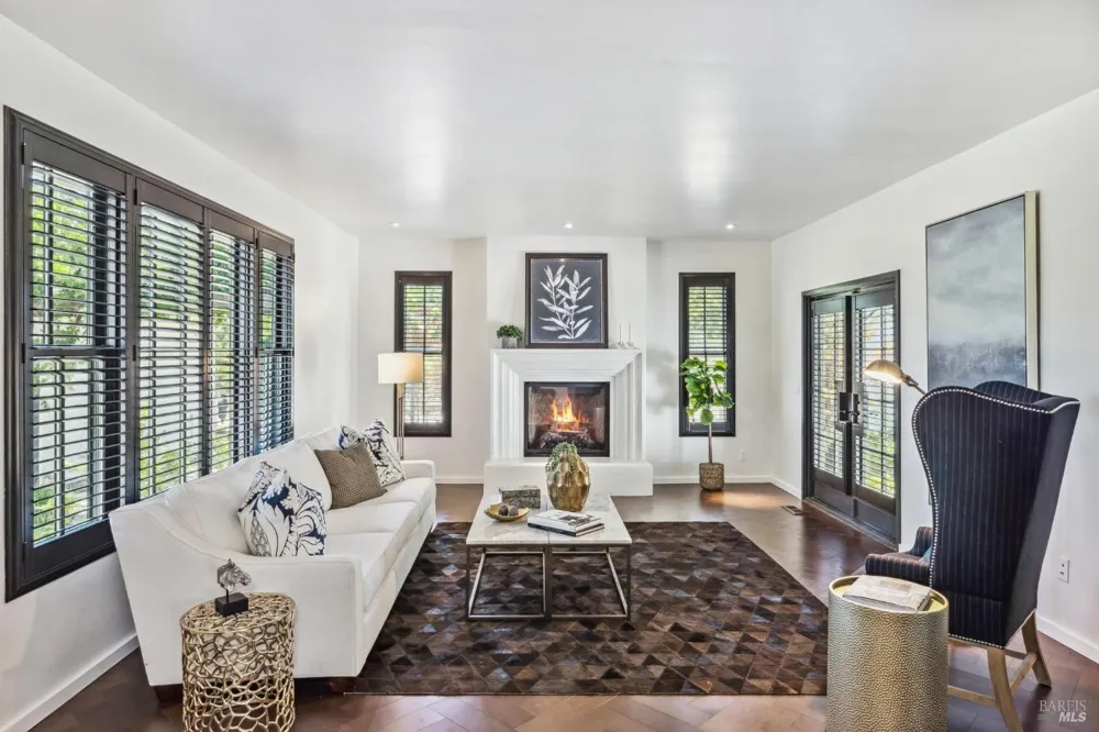 1929 Mora Avenue Calistoga, CA 94515