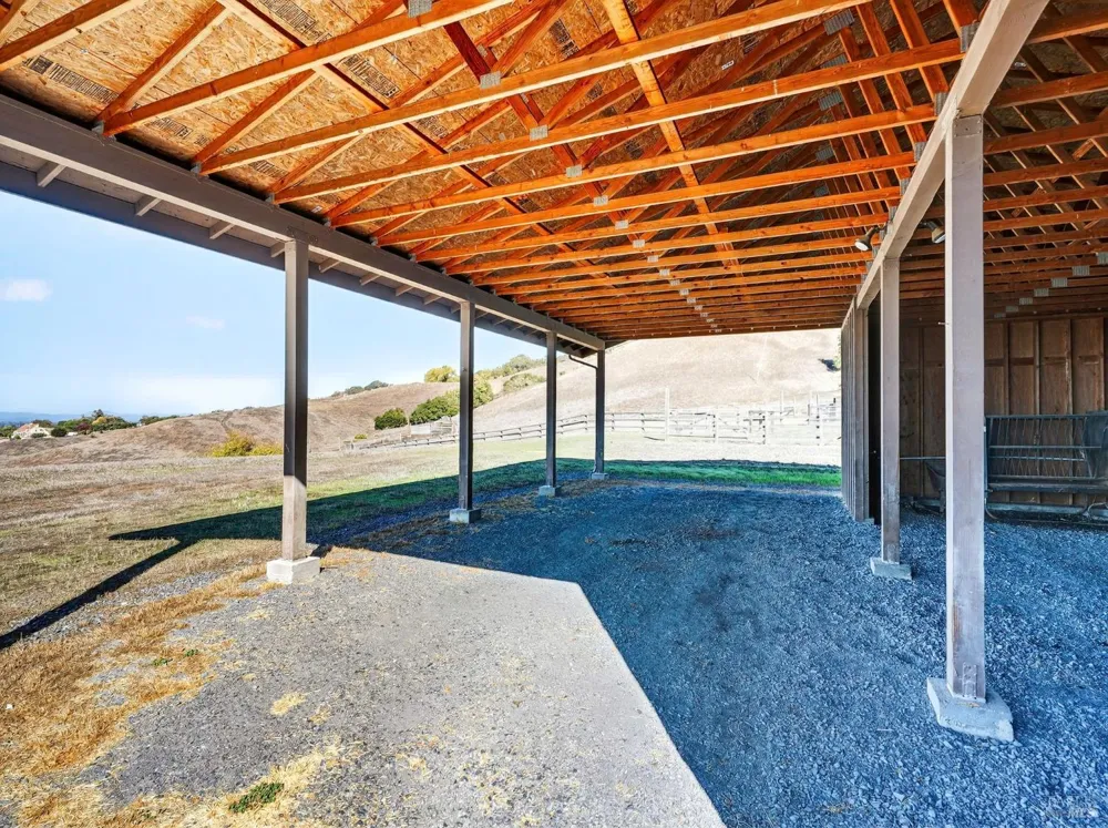 5200 Petaluma Hill Road Santa Rosa, CA 95404