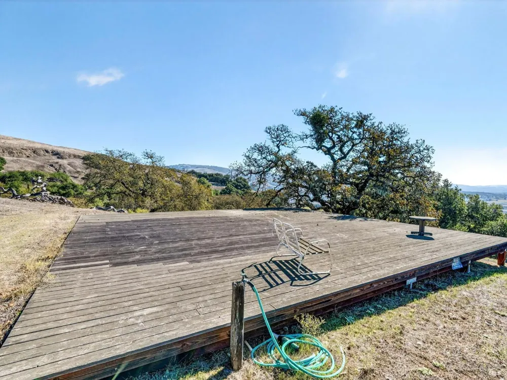 5200 Petaluma Hill Road Santa Rosa, CA 95404