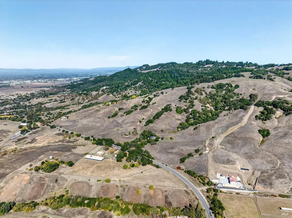 5200 Petaluma Hill Road Santa Rosa, CA 95404