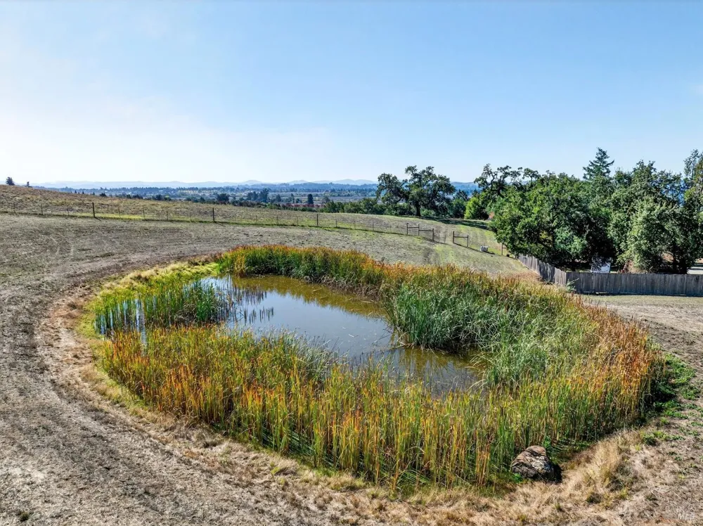 5200 Petaluma Hill Road Santa Rosa, CA 95404