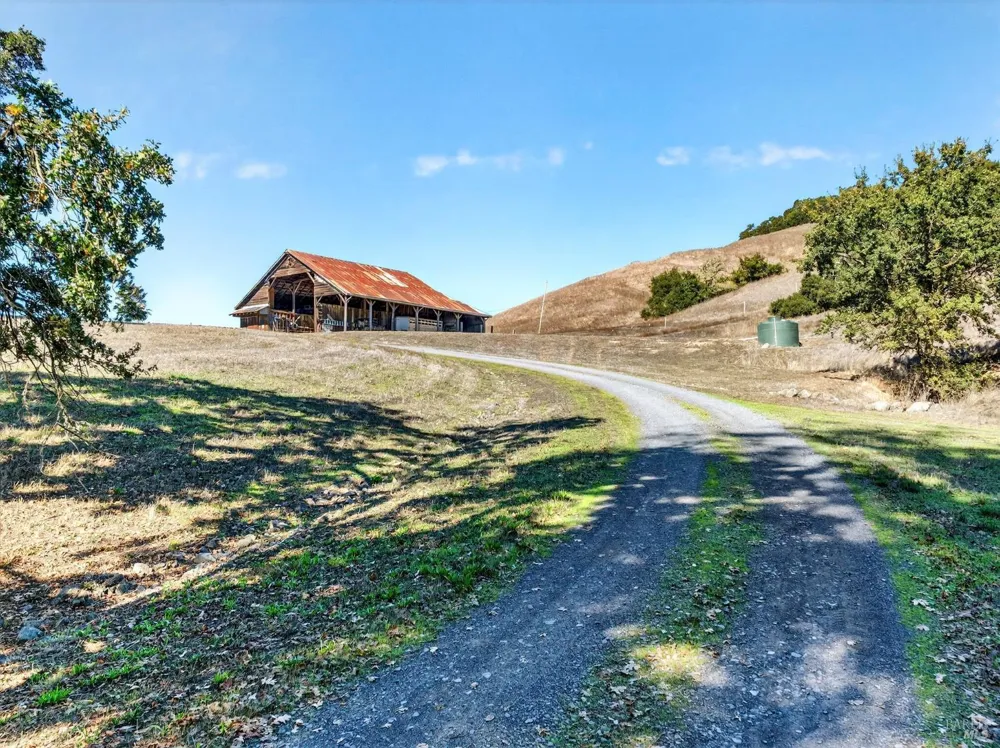 5200 Petaluma Hill Road Santa Rosa, CA 95404