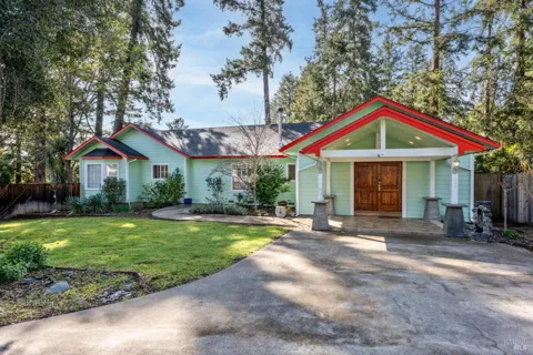 1701 Hickory Court
