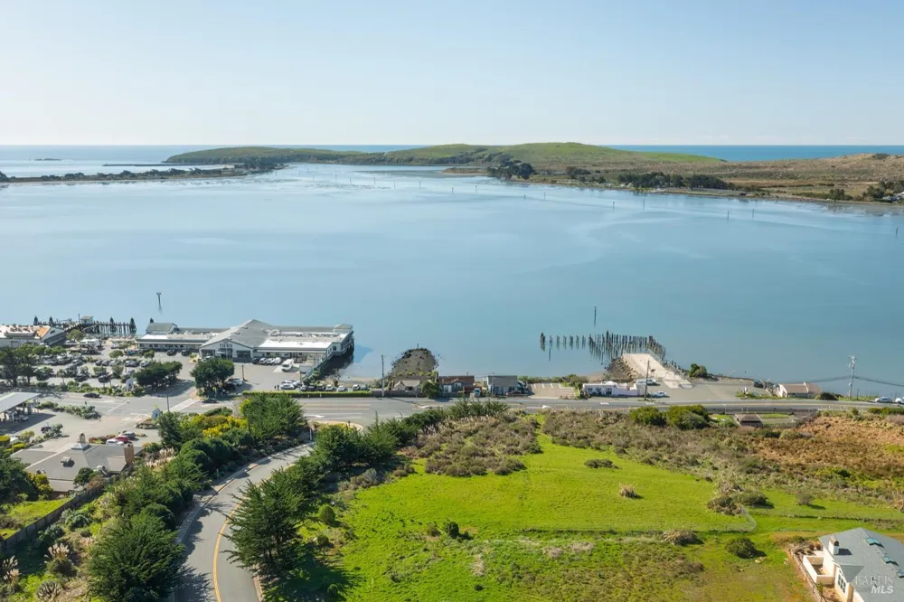 153 Harbor View Way Bodega Bay, CA 94923