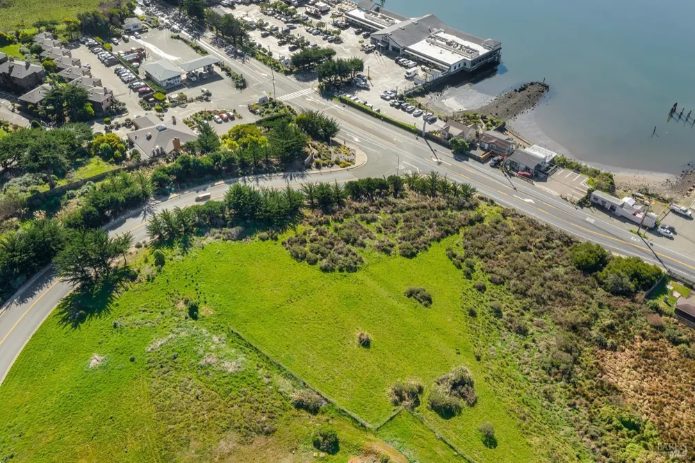 153 Harbor View Way Bodega Bay, CA 94923