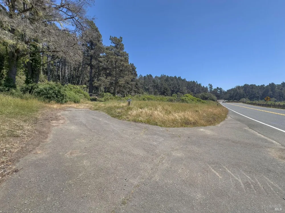 35995 Highway 1 The Sea Ranch, CA 95497