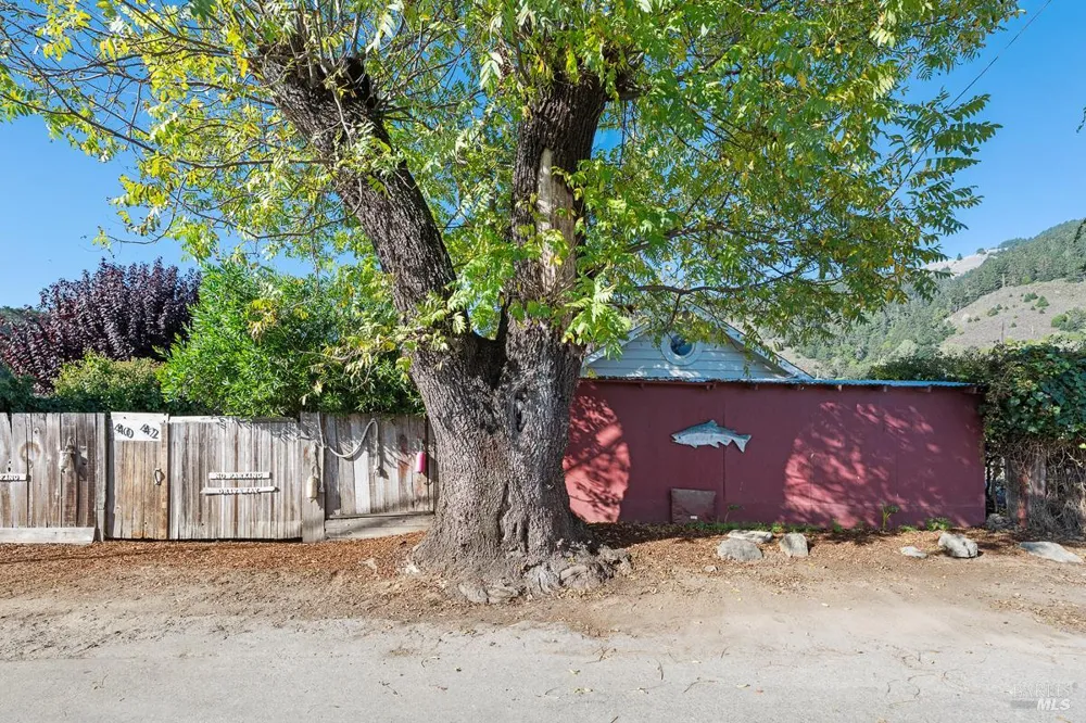 40 Arenal Avenue Stinson Beach, CA 94970