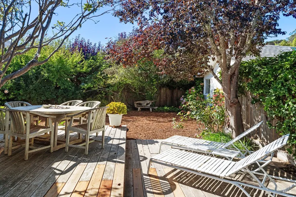40 Arenal Avenue Stinson Beach, CA 94970
