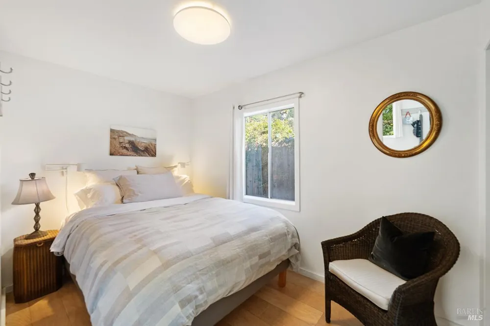 40 Arenal Avenue Stinson Beach, CA 94970