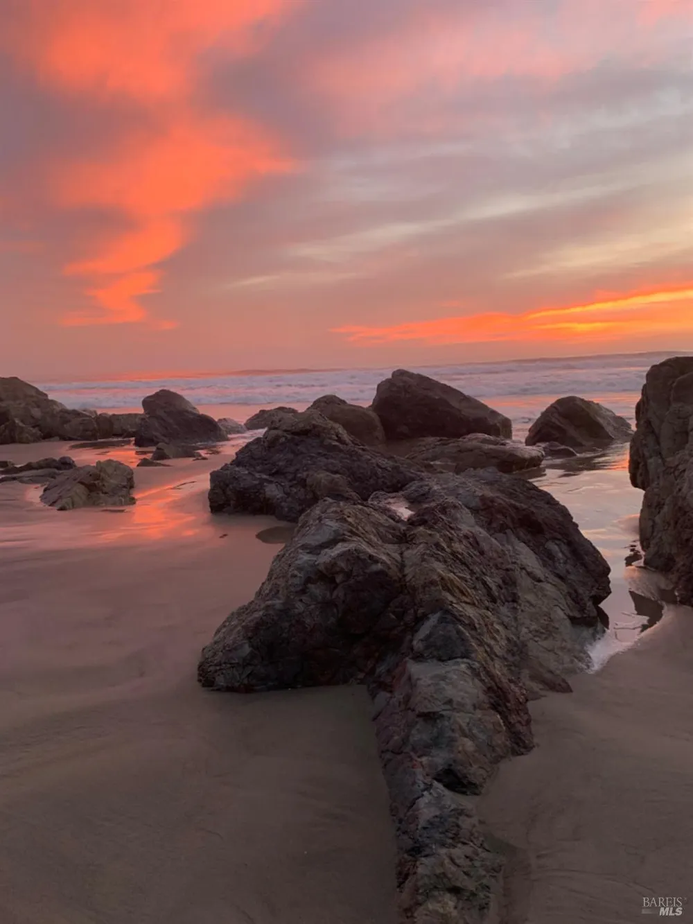 40 Arenal Avenue Stinson Beach, CA 94970