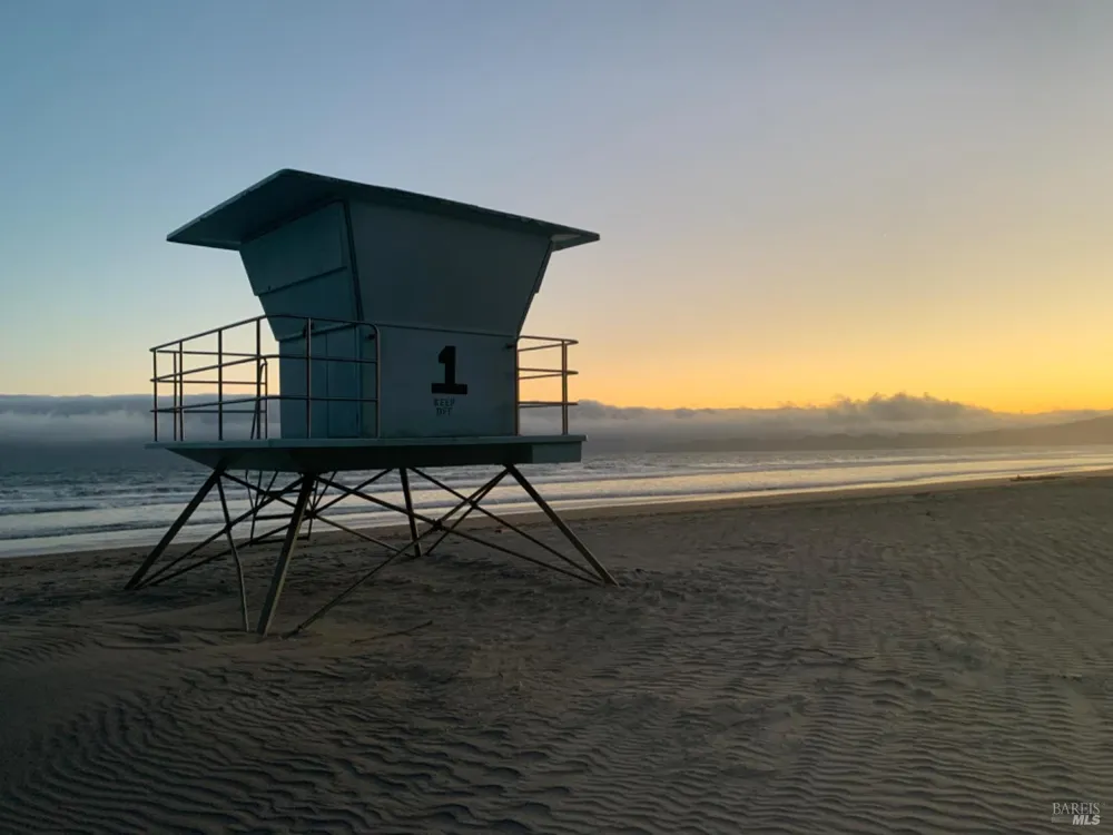40 Arenal Avenue Stinson Beach, CA 94970