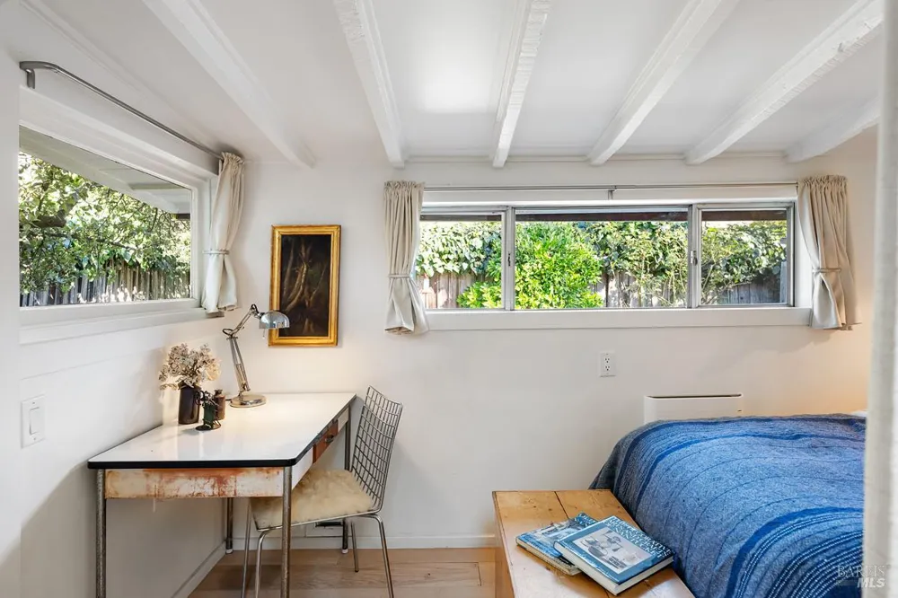 40 Arenal Avenue Stinson Beach, CA 94970
