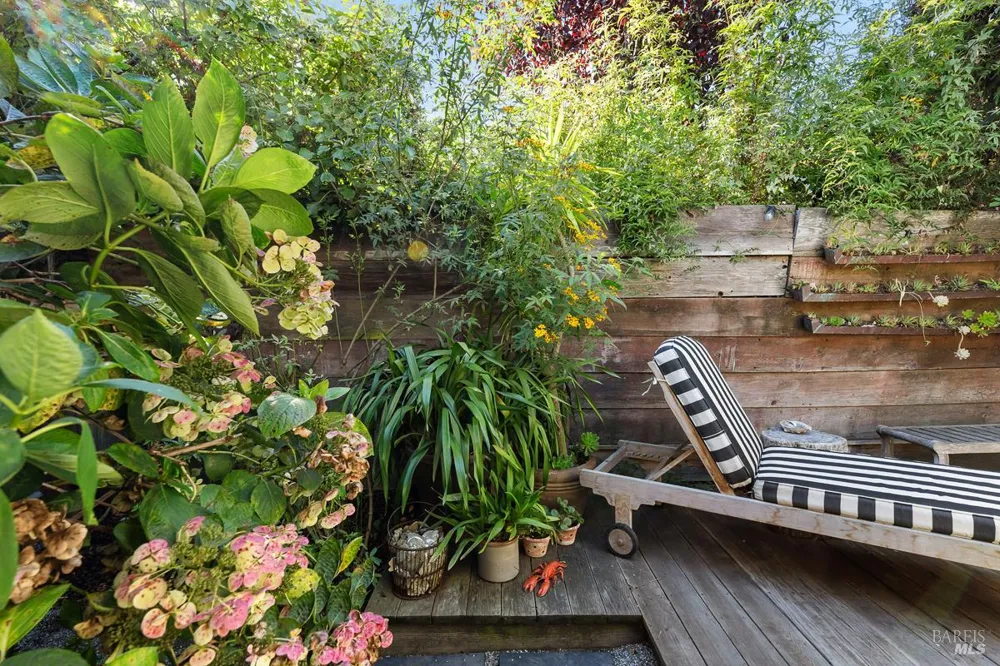 40 Arenal Avenue Stinson Beach, CA 94970