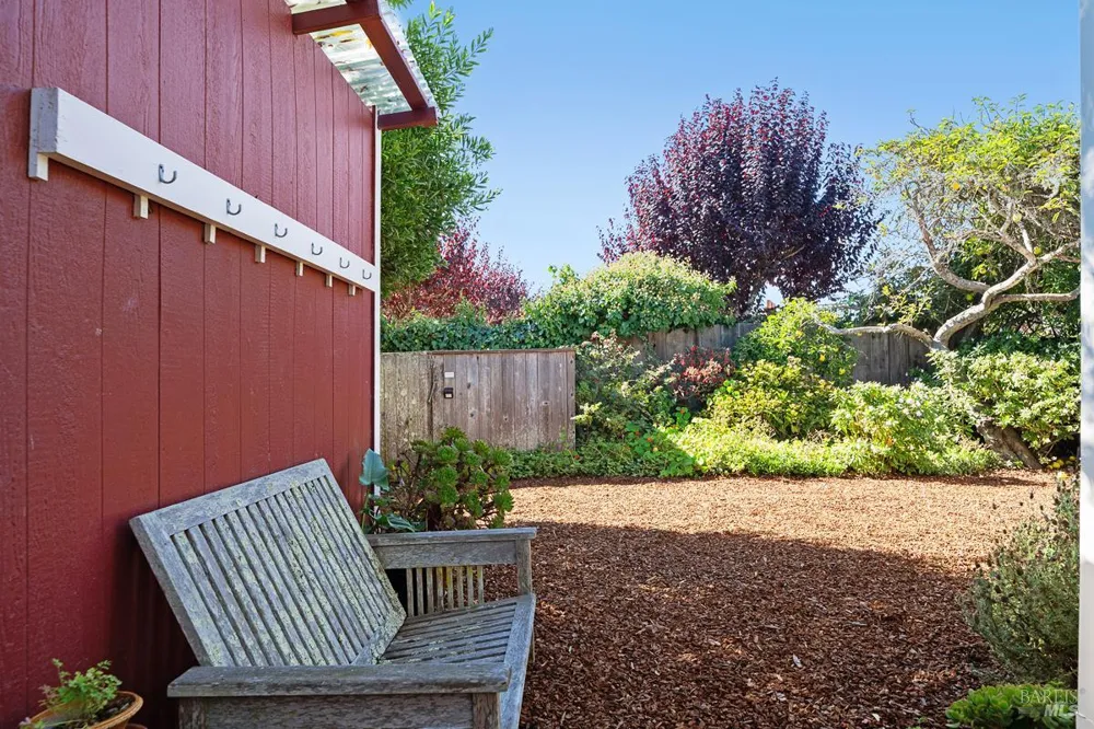 40 Arenal Avenue Stinson Beach, CA 94970
