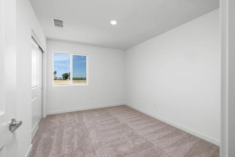 800 Chatham Lane Patterson, CA 95363