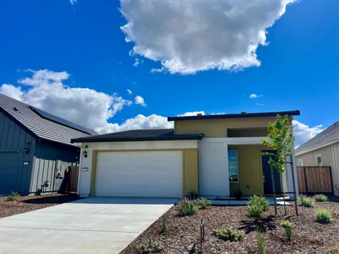 3360 Houser Court