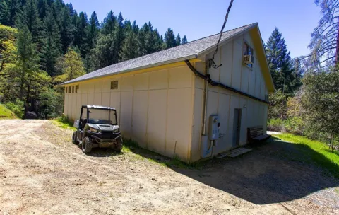 53310 Highway 101 Highway