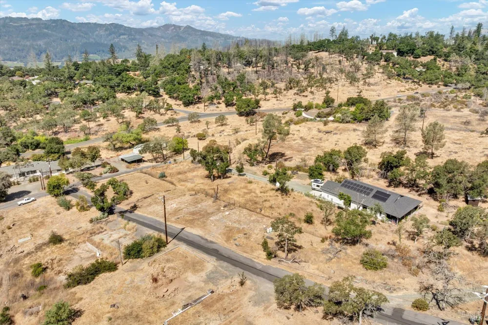 110 Pine Place St. Helena, CA 94574