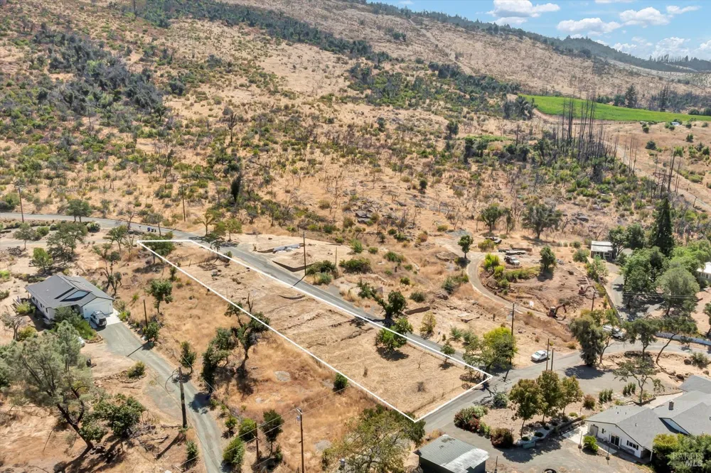 110 Pine Place St. Helena, CA 94574