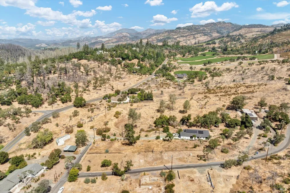 110 Pine Place St. Helena, CA 94574