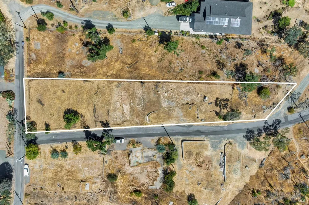 110 Pine Place St. Helena, CA 94574