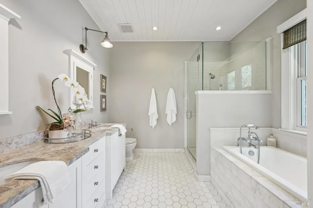 4188 Saint Helena Highway Calistoga, CA 94515