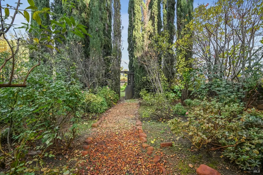 4188 Saint Helena Highway Calistoga, CA 94515