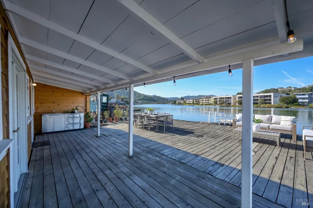 24 Boardwalk One Larkspur, CA 94939