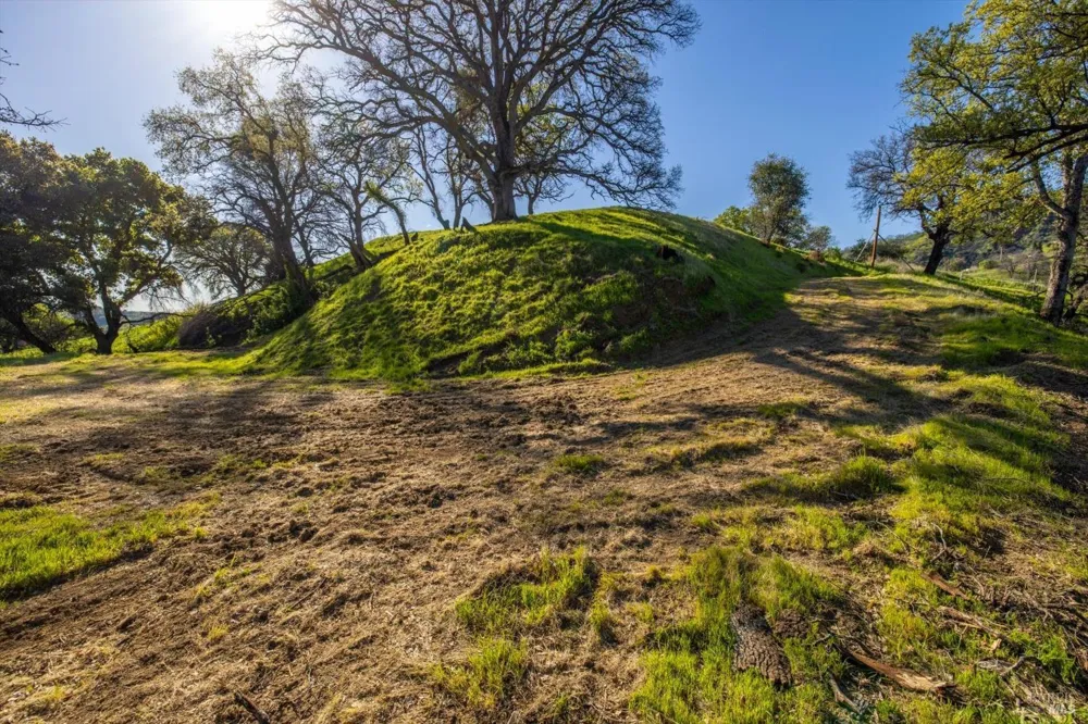 7031 Robindale Lane Vacaville, CA 95688