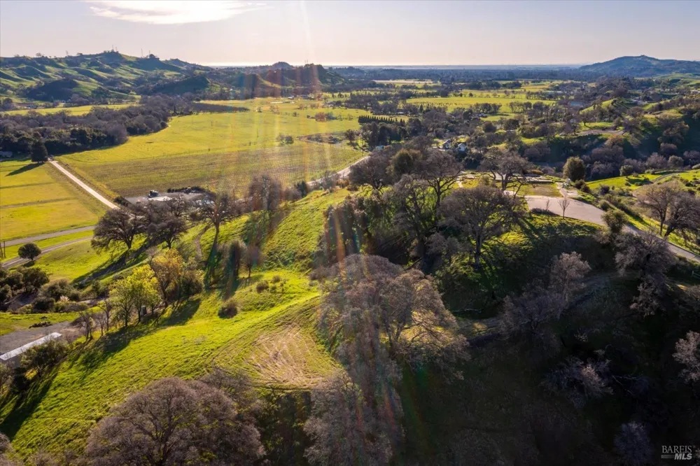 7031 Robindale Lane Vacaville, CA 95688