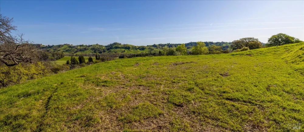 7031 Robindale Lane Vacaville, CA 95688