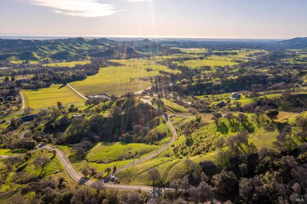 7031 Robindale Lane Vacaville, CA 95688