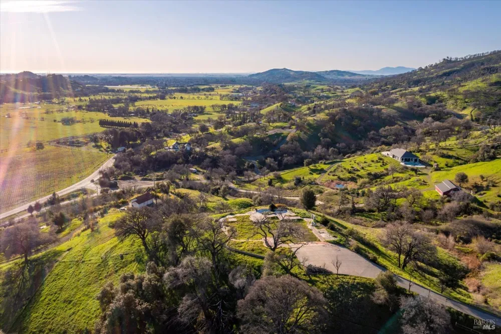 7031 Robindale Lane Vacaville, CA 95688
