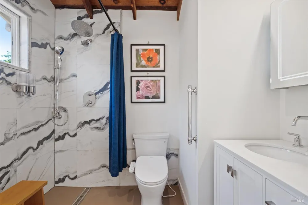 620 Brown Street Healdsburg, CA 95448
