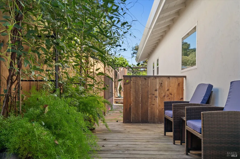620 Brown Street Healdsburg, CA 95448