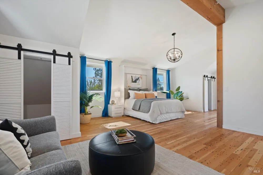 620 Brown Street Healdsburg, CA 95448
