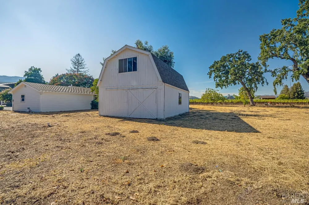 1234 Davis Lane St. Helena, CA 94574