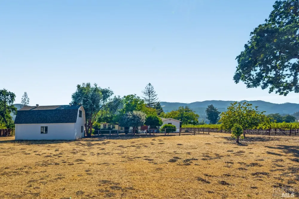 1234 Davis Lane St. Helena, CA 94574