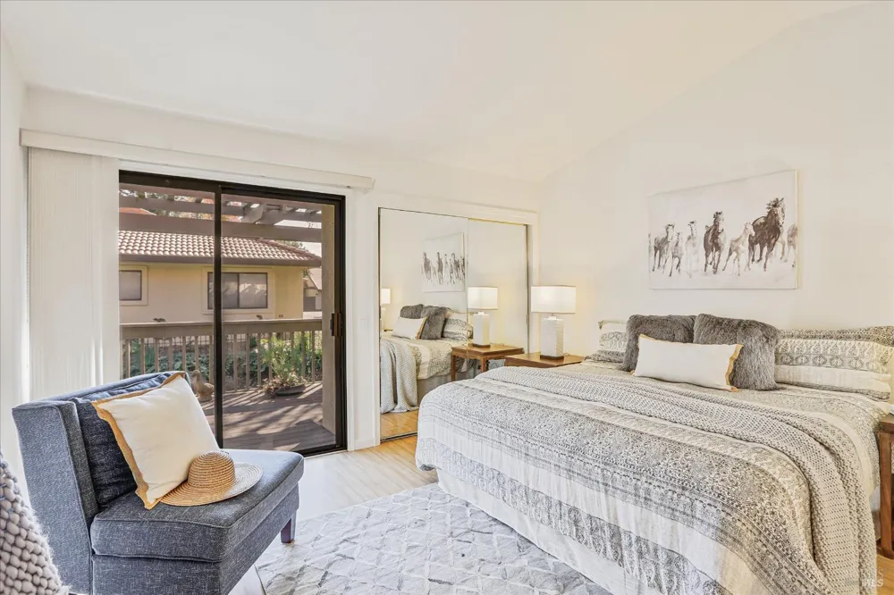 36 Fountain Grove Circle Napa, CA 94558