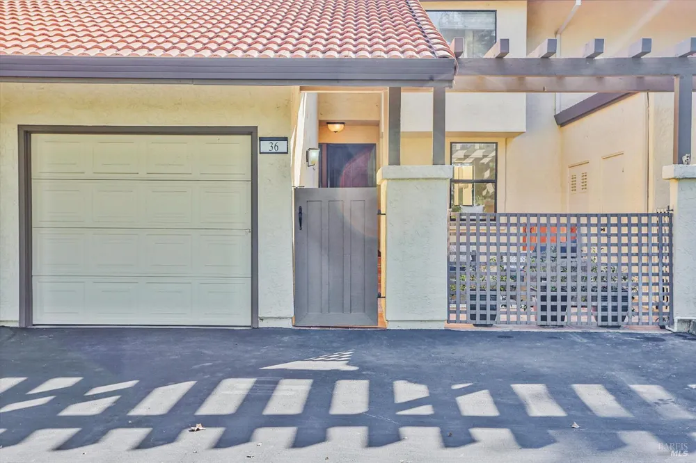 36 Fountain Grove Circle Napa, CA 94558
